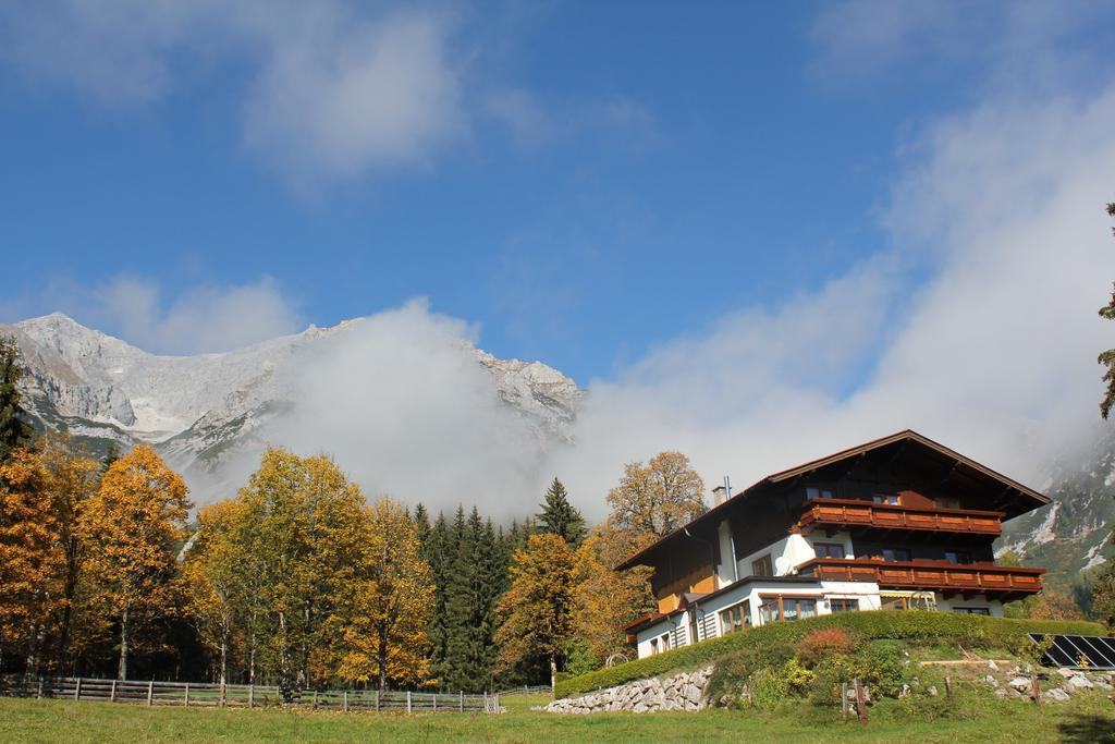 Pension Sonnwendhof Ramsau am Dachstein Exterior photo
